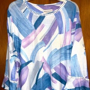 NWT Alfred Dunner 2X Glittery Blue/White/Purple Print Blouse, 3/4 Flared Sleeves